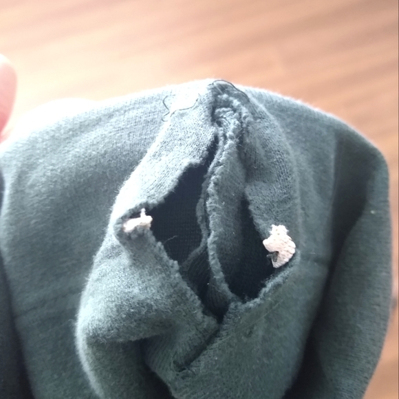 H&M multi-colored striped flowy skirt size 8 - Picture 5 of 6